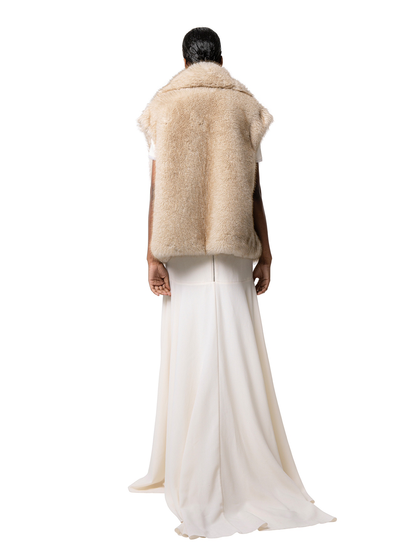 Back view — MIA coat in Fox, neutral faux fur coat seen from behind, featuring elongated cut and subtle seam detailing.