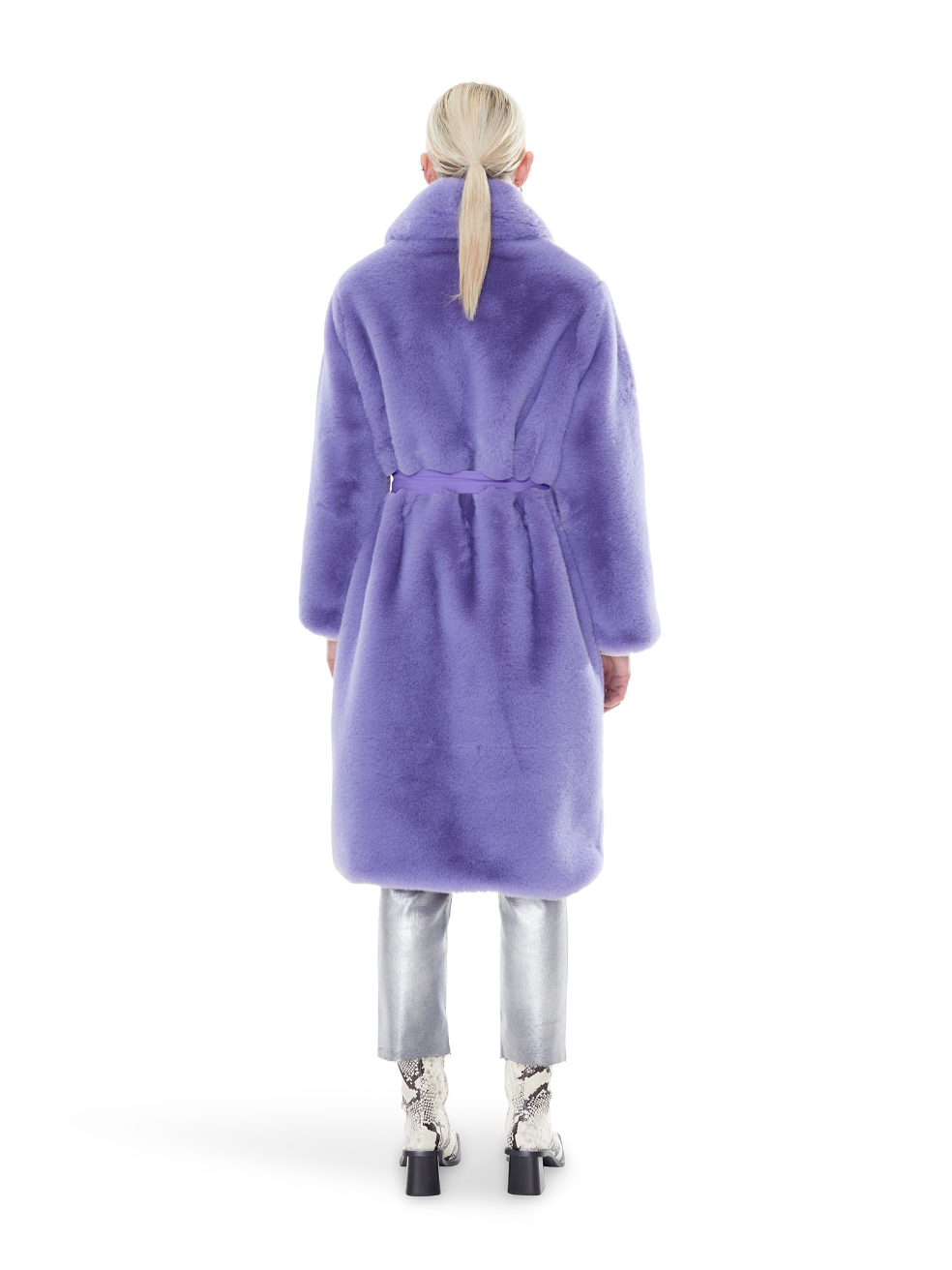 Lily - Lavender